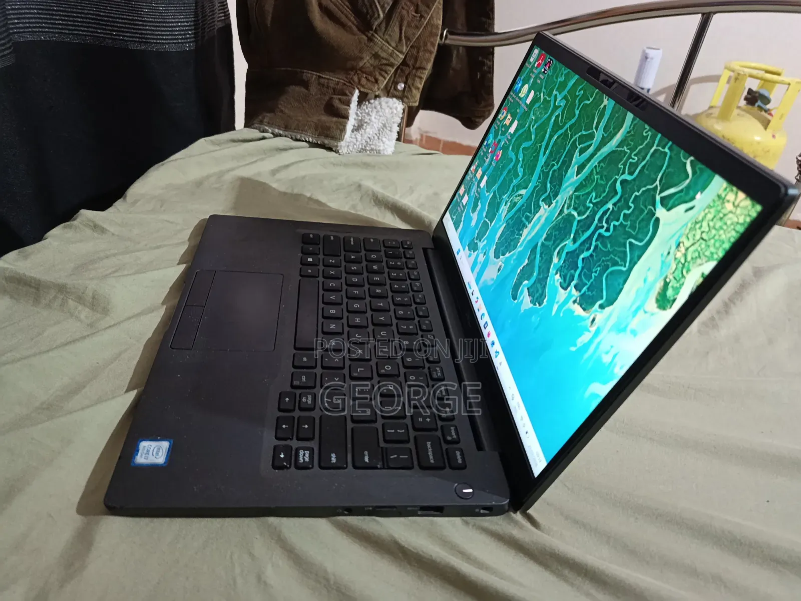 Laptop Dell Latitude 7400 8GB Intel Core i7 SSD 512GB