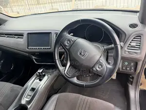 Honda Vezel 2020 Black