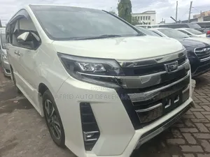 Toyota Noah 2.0 AWD (6 Seater) 2019 White