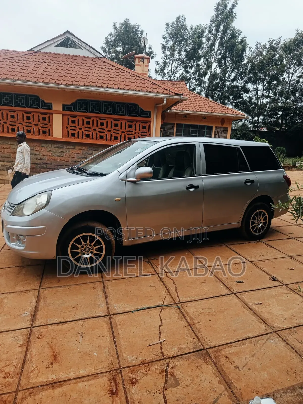 Nissan Advan 2008 Silver