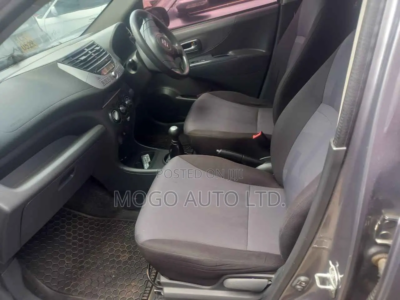 Suzuki Alto 2014 Gray