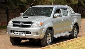 Toyota Hilux 2007 Silver