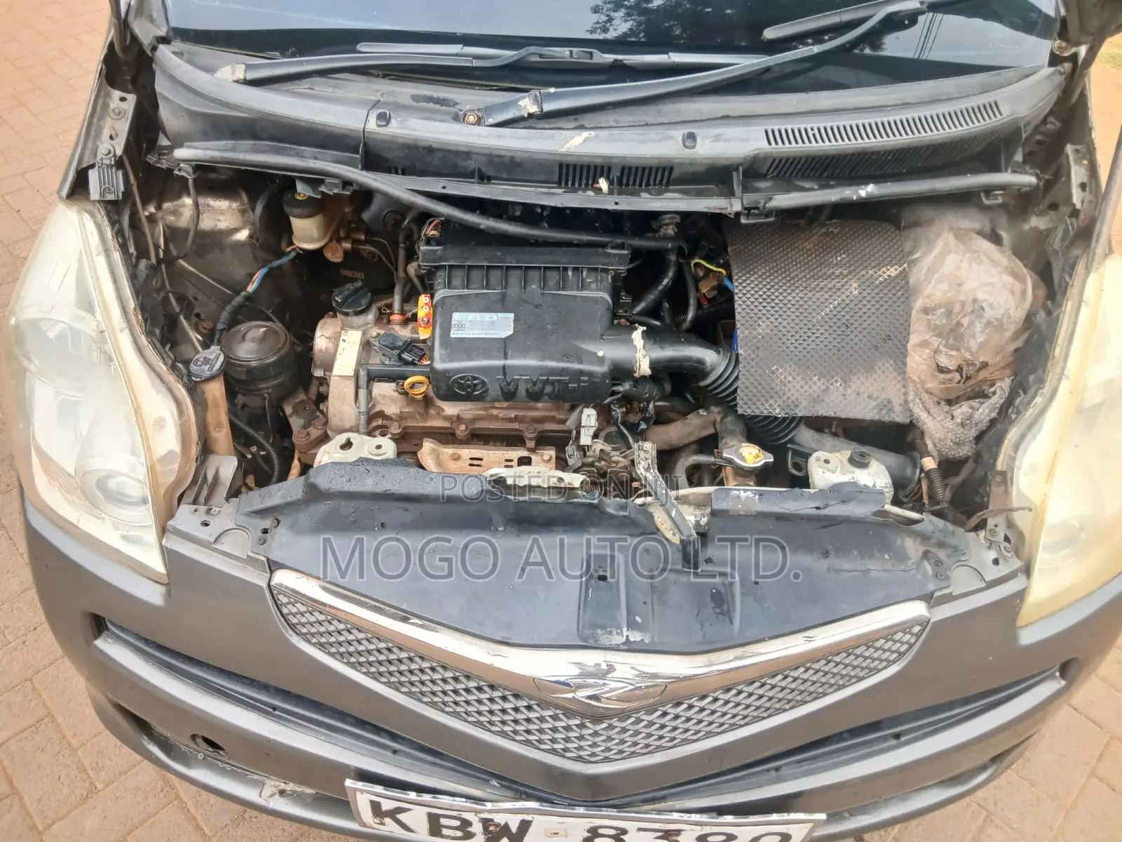Toyota Ractis 2006 Gray