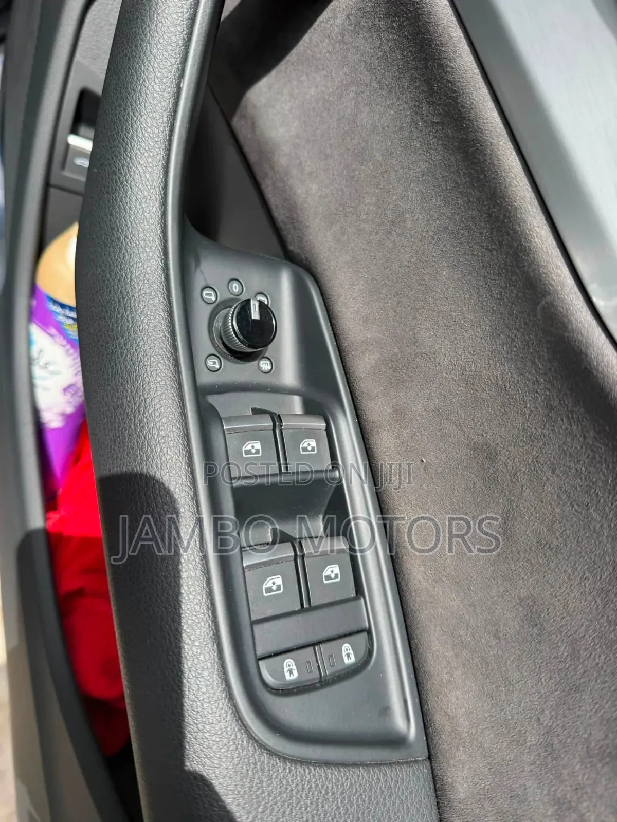 Audi Q8 2021 White