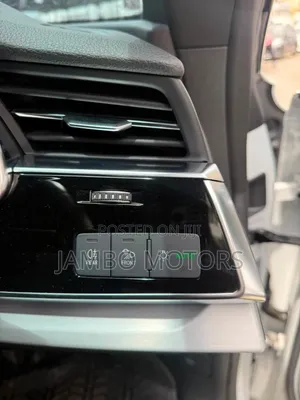 Audi Q8 2021 White