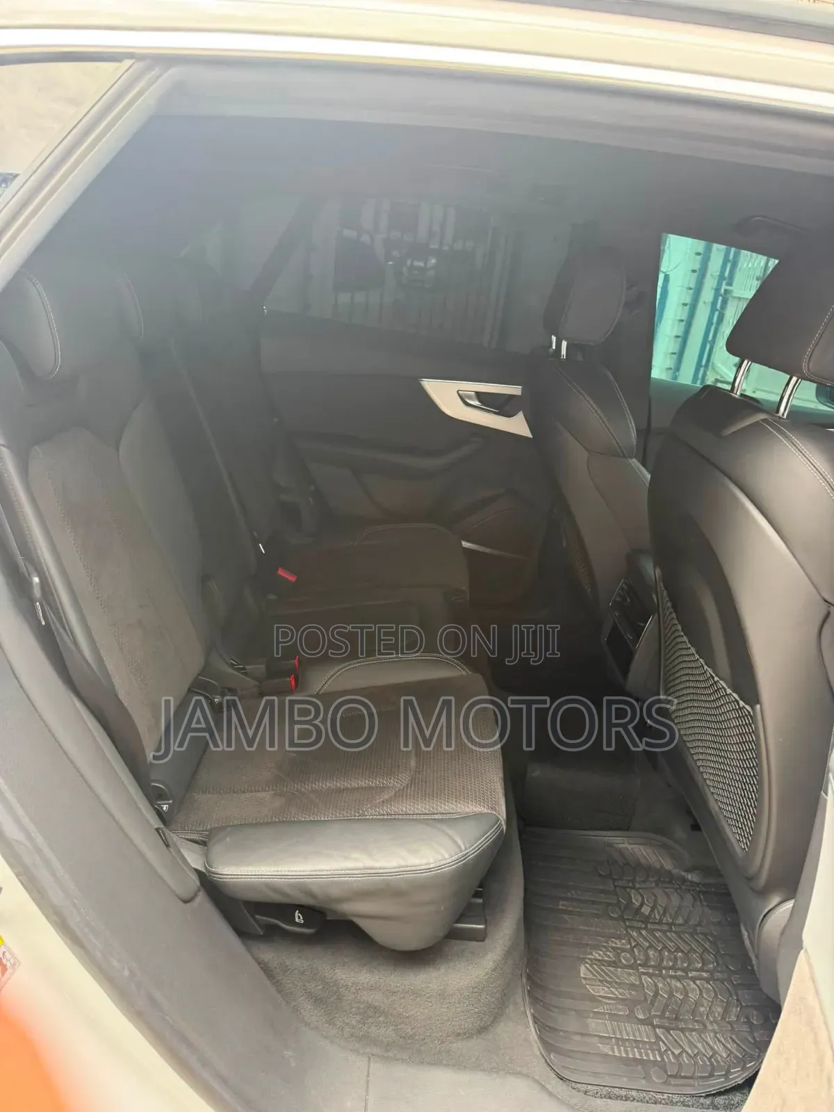 Audi Q8 2021 White