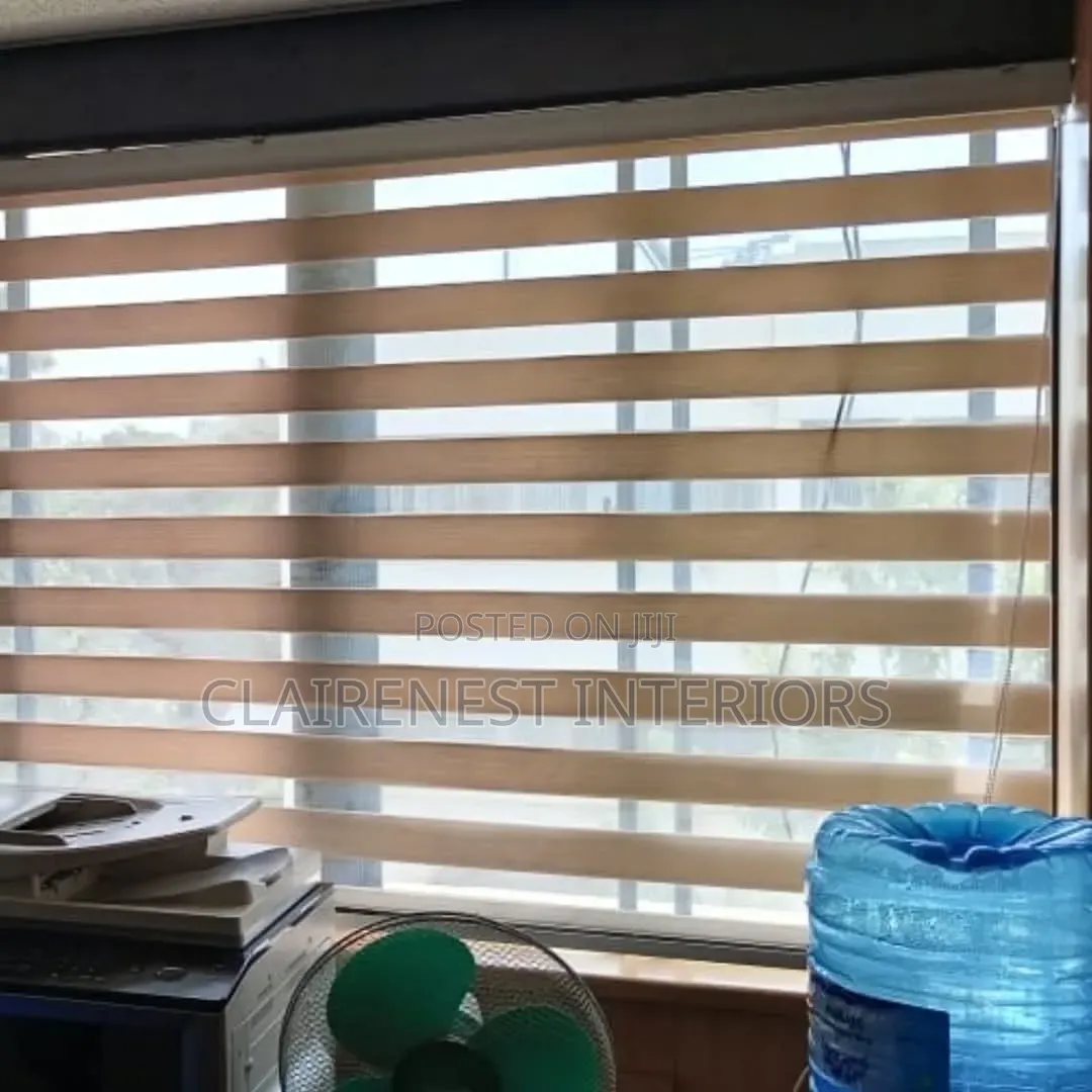 Brighter Office With Horizontal Office Window Blinds