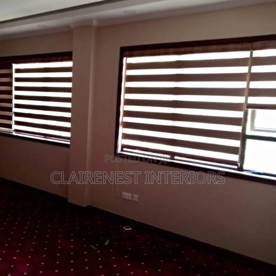 Enhance Your Professional Image With Horizontal Office Window Blinds