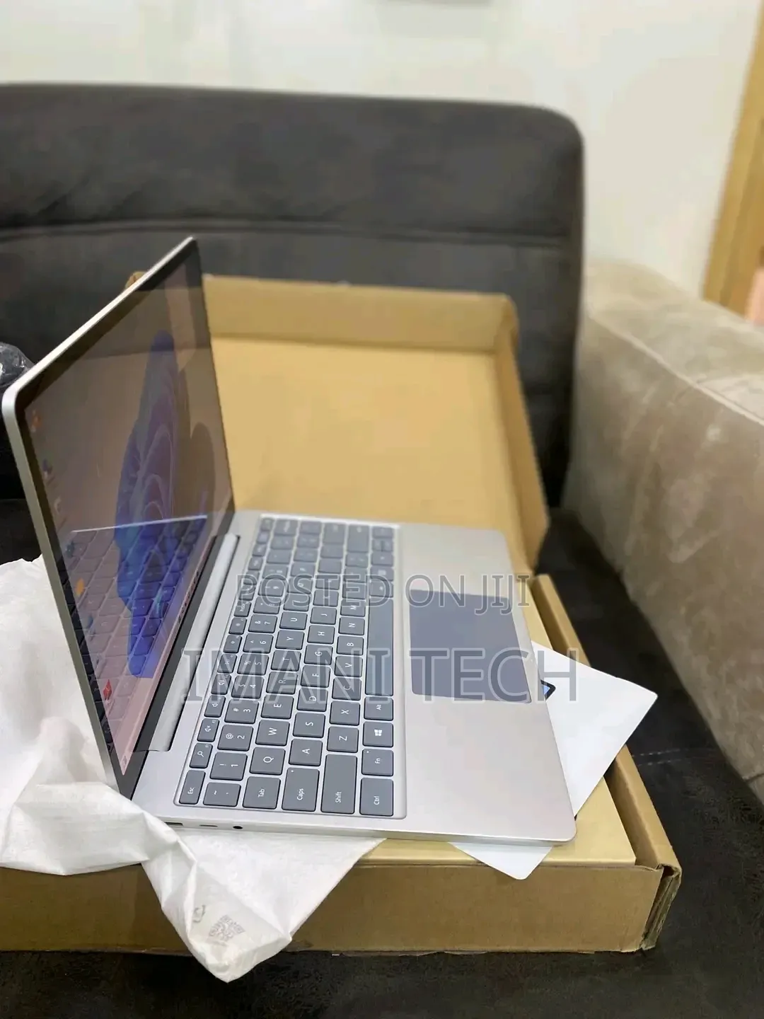 Laptop Microsoft Surface Go 8GB Intel Core i5 SSD 256GB