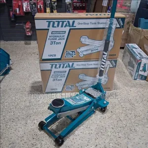 Total 3-Ton Hydraulic Floor Jack (Model THT10834