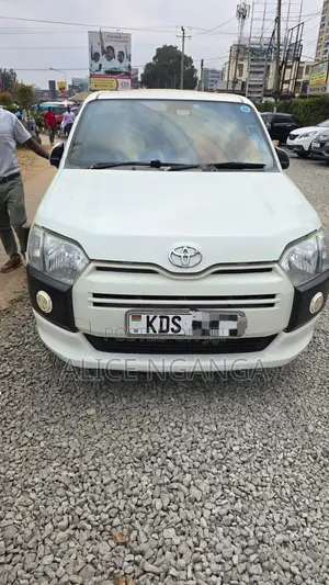 Toyota Probox 2017 White