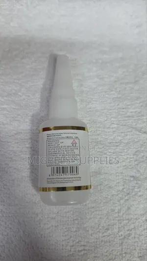 YDD Glue ( Artificial Nail Glue)