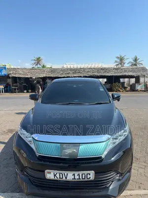 Toyota Harrier 2.0 2019 Black