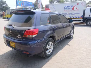 Mitsubishi Airtrek 2002 Blue