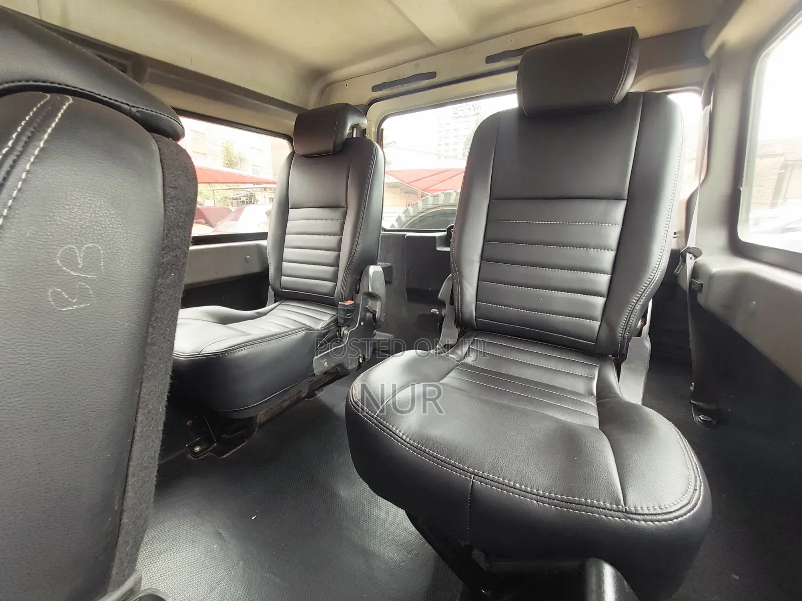 Land Rover Freelander 2011 White