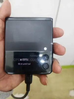 Samsung Galaxy Z Flip 3 128 GB Black