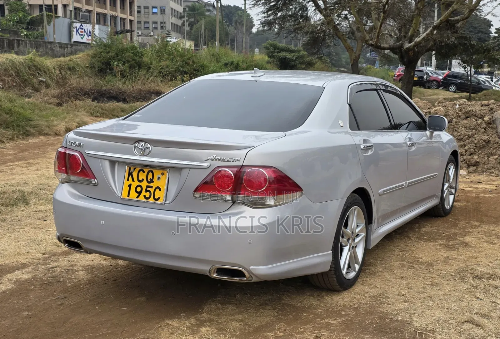 Toyota Crown 2011 Purple