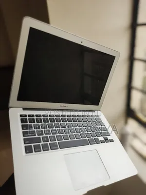 Laptop Apple MacBook Air 4GB Intel Core i5 SSD 256GB