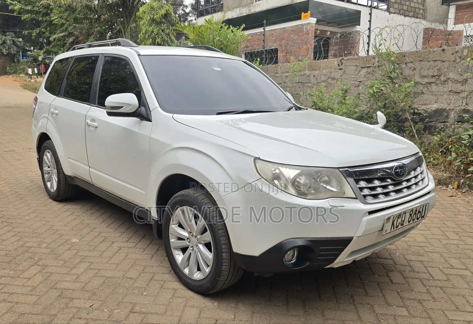Subaru Forester 2010 White