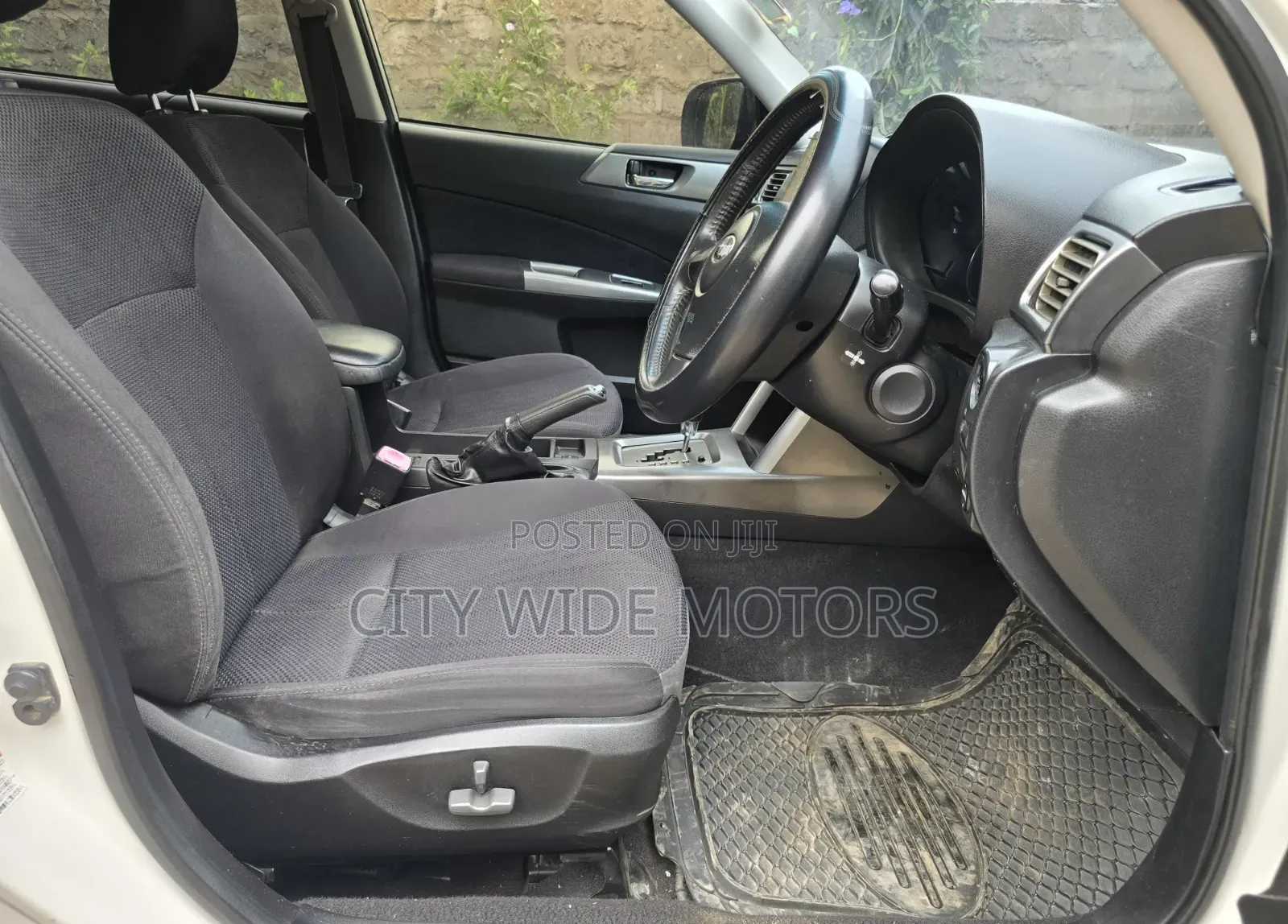Subaru Forester 2010 White