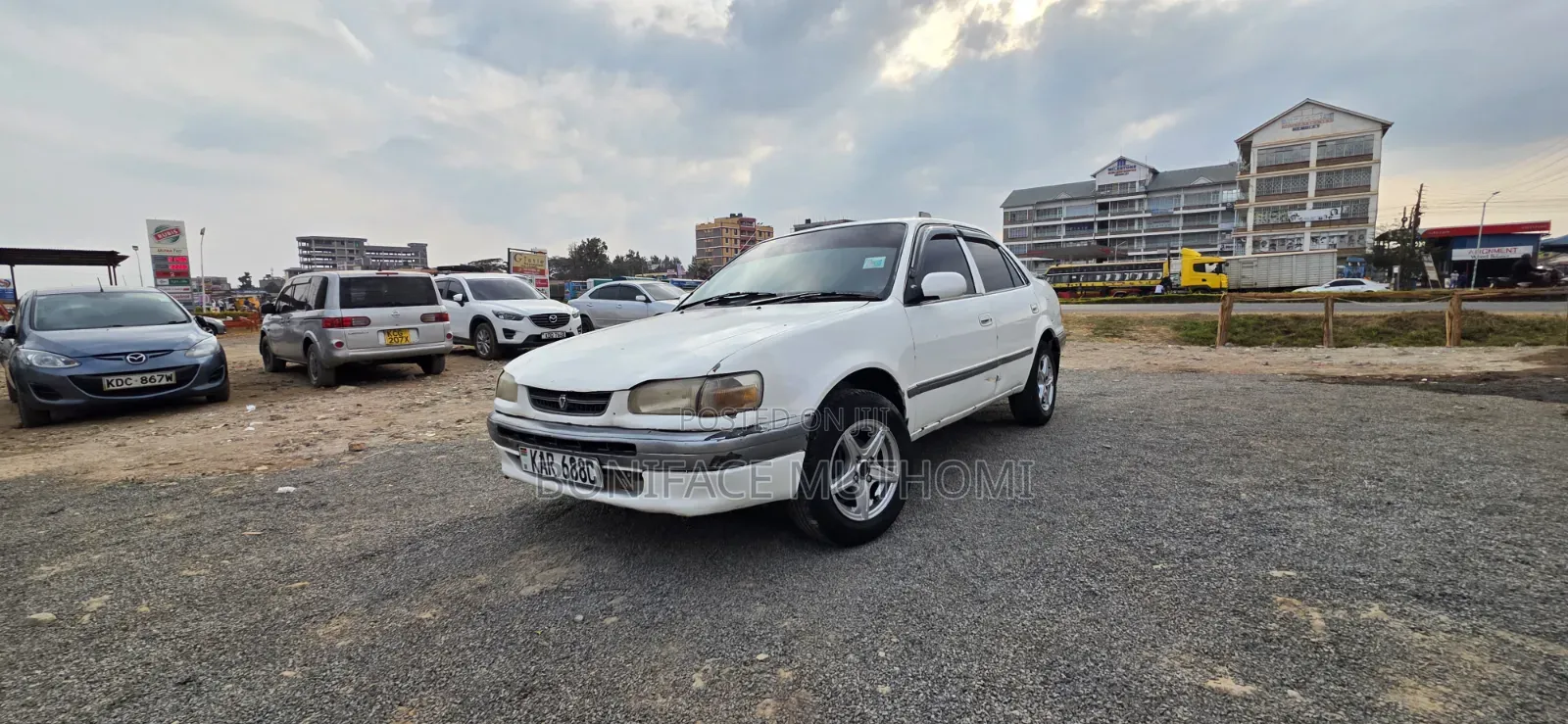 Toyota Corolla 2001 White