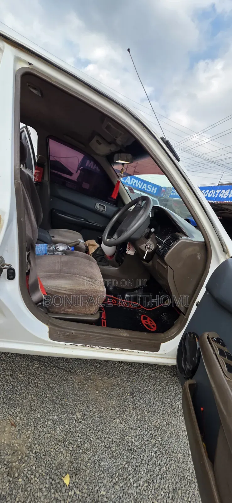 Toyota Corolla 2001 White