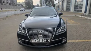 Toyota Crown 2014 Black