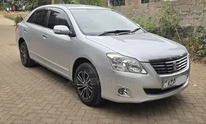Toyota Premio 2012 Silver