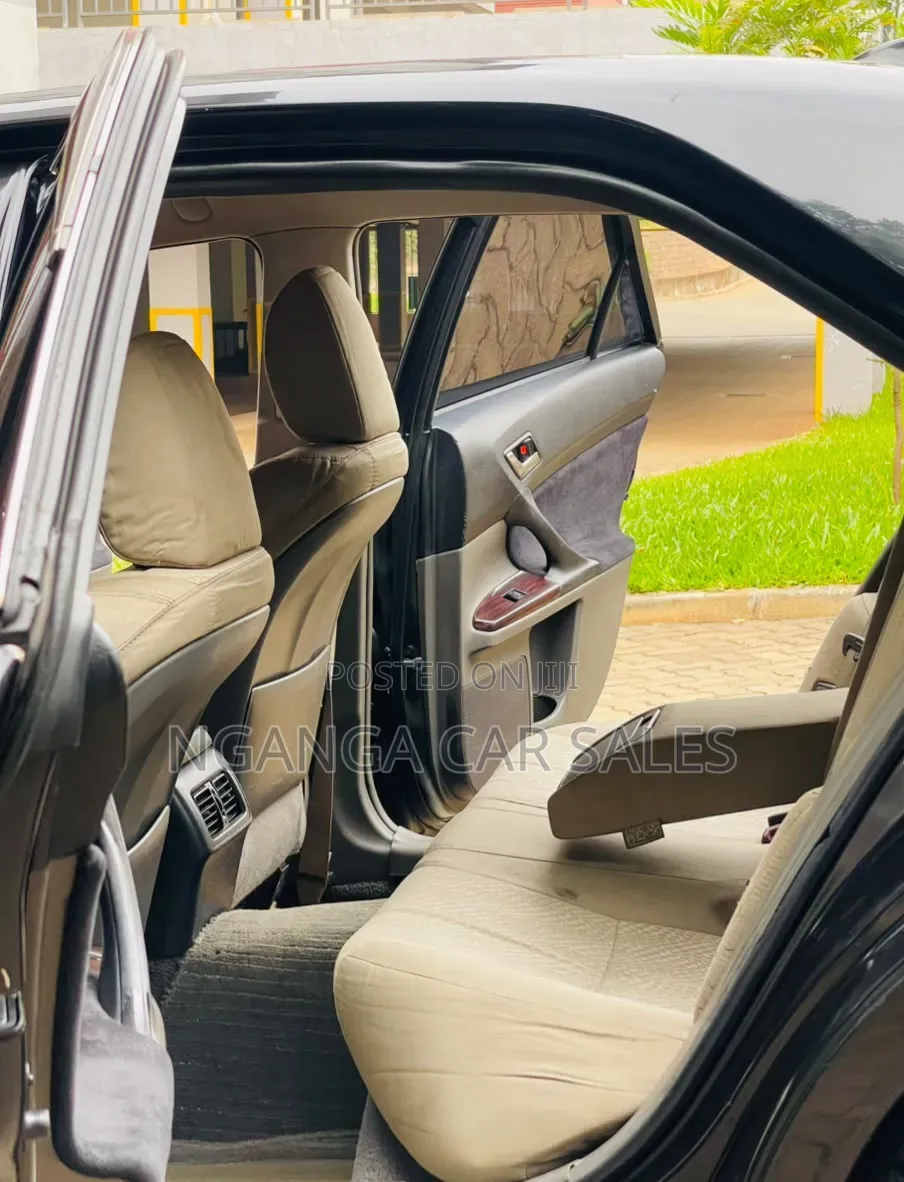 Toyota Mark X 2011 Black
