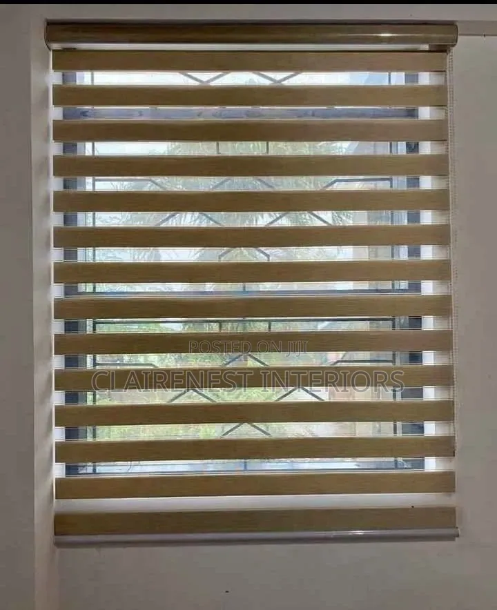 Keeping Sunlight Under Control With Horizontal Office Window Blinds