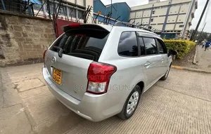 Toyota Corolla Fielder 2014 Silver