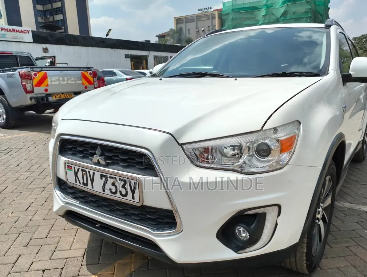 Mitsubishi RVR 2016 White