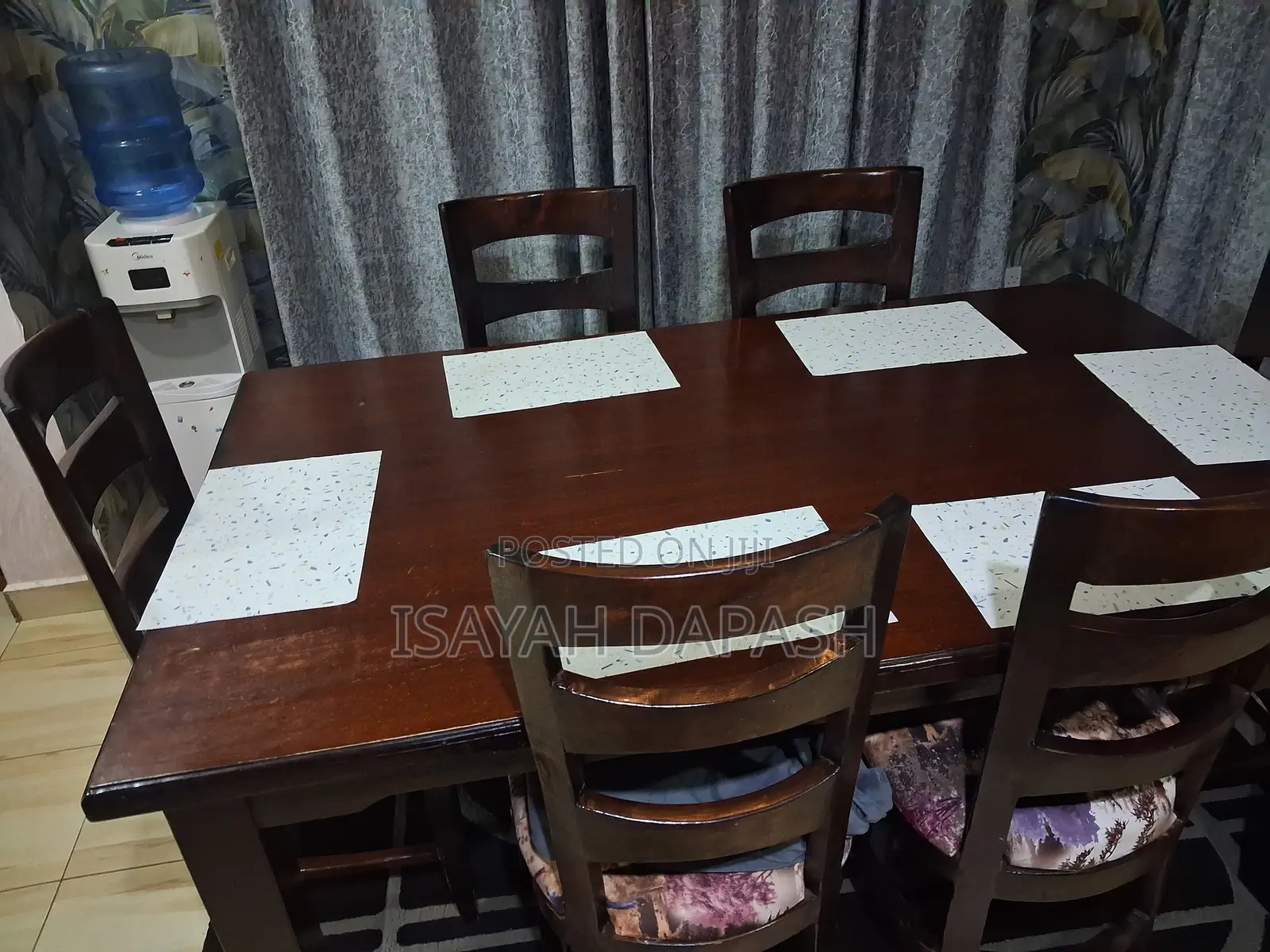 9 Seater Comfortable Couch With a Dining Set