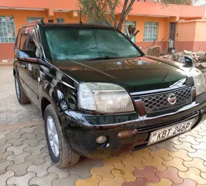 Nissan X-Trail 2006 Black