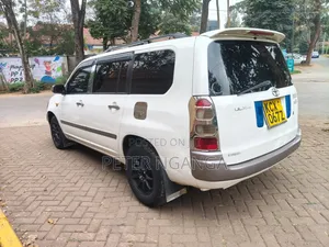 Toyota Succeed 2012 Off white