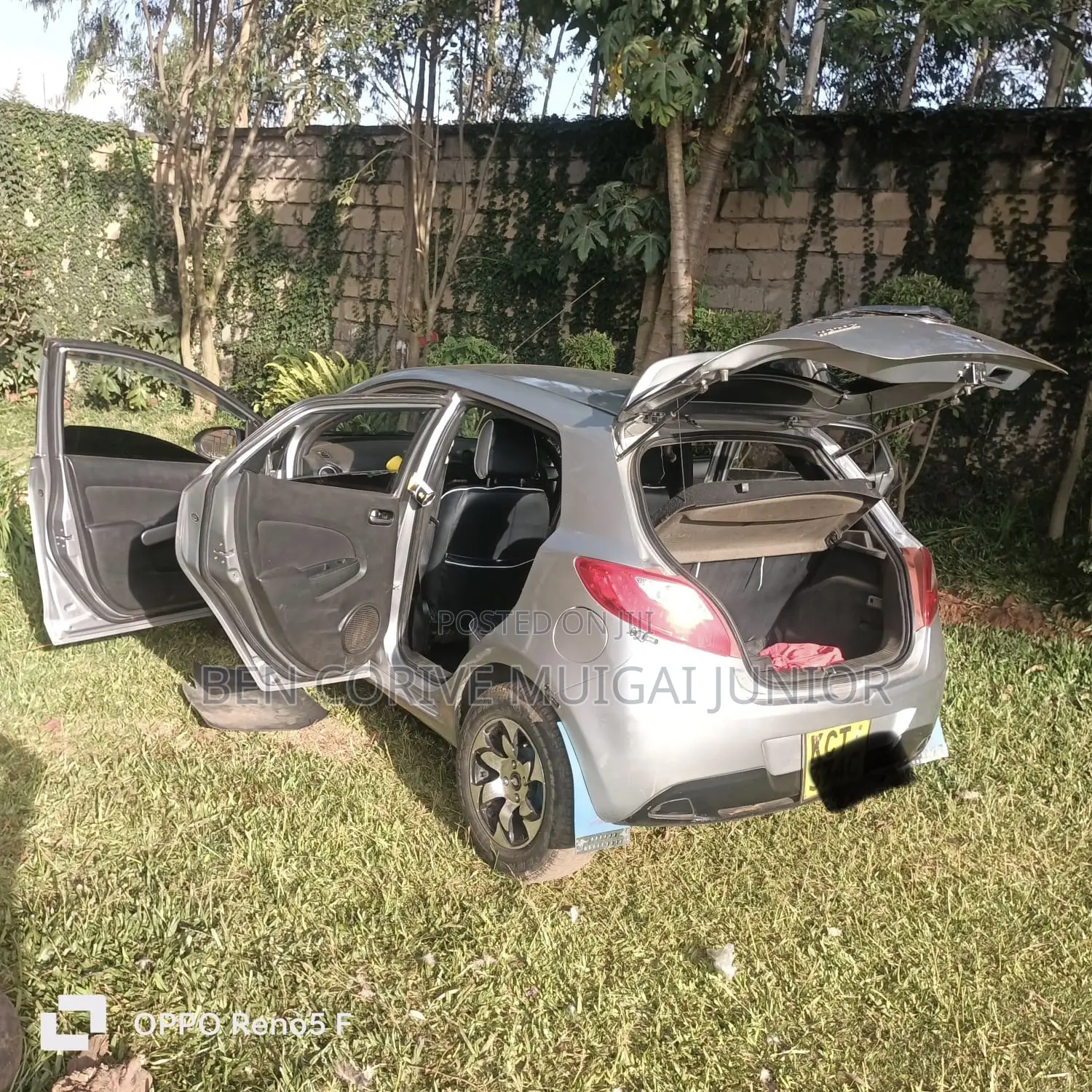 Mazda Demio 2012 Gray