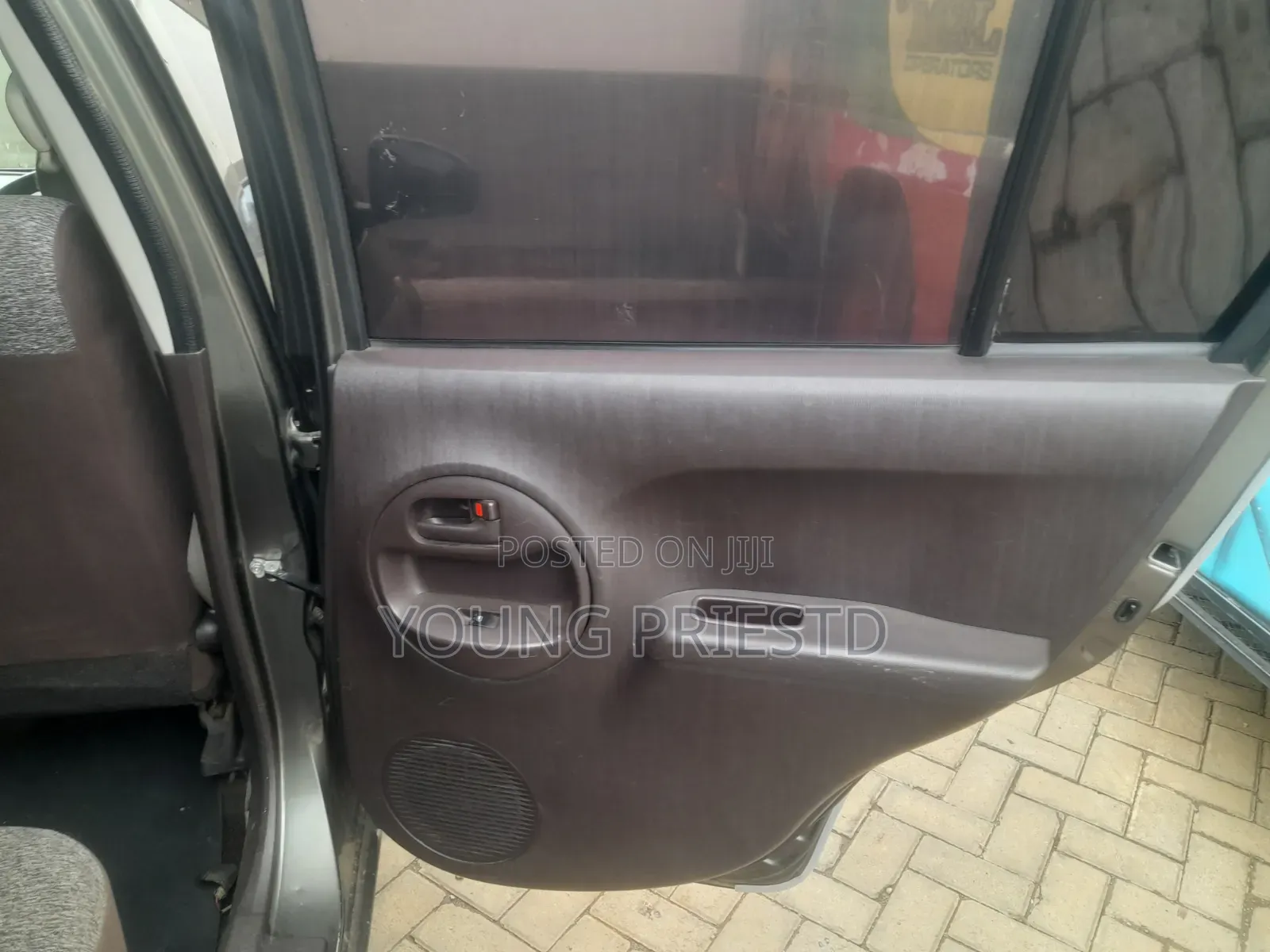 Toyota Passo 2012 Gray