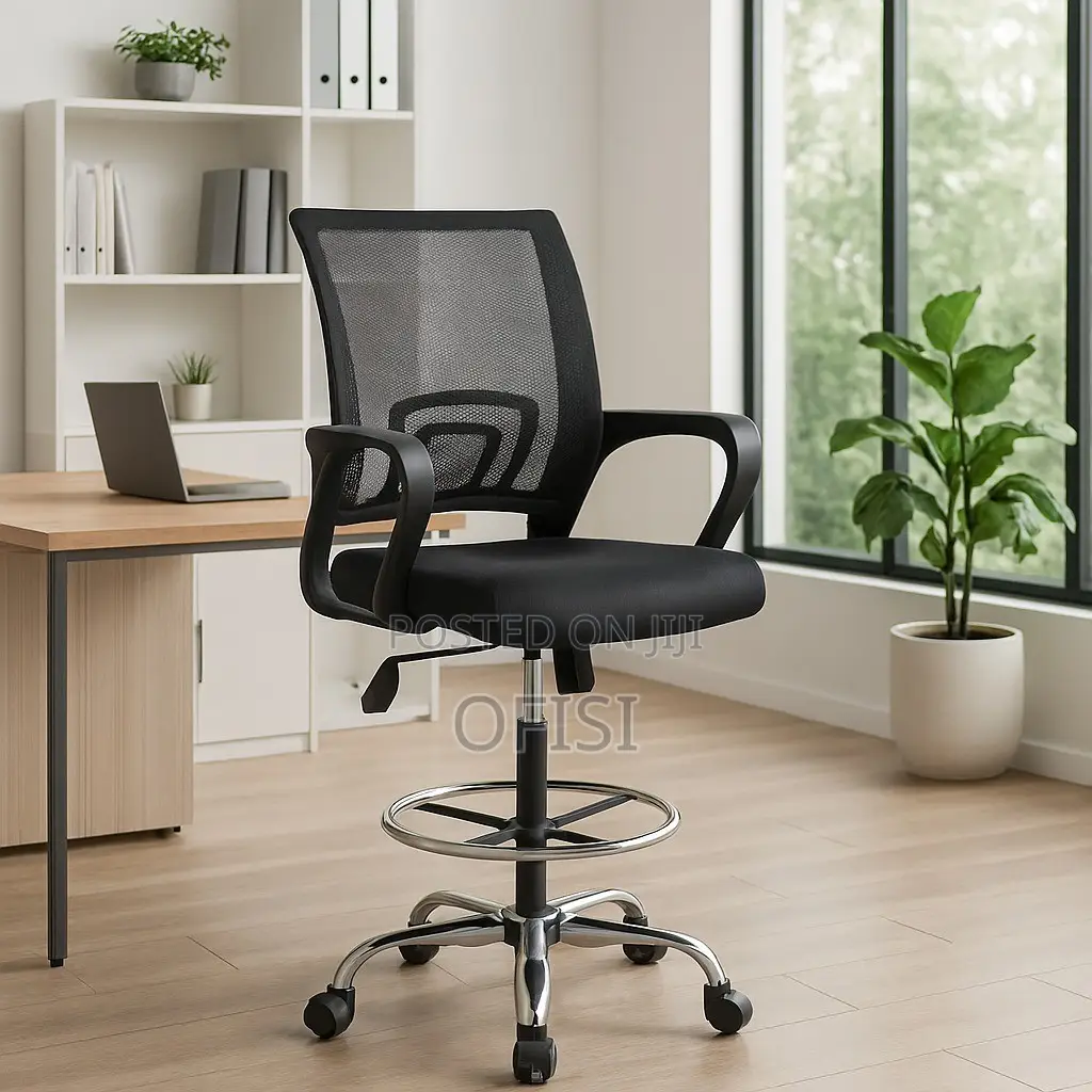 Office Chair;