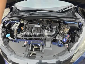 Honda Vezel 2015