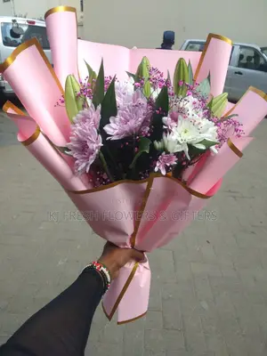 Luxury Birthday Flowers - Medium Size Bouquet With a Bunch of Lilies