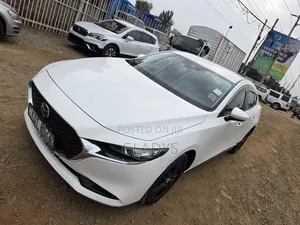 Mazda 3 2019 White