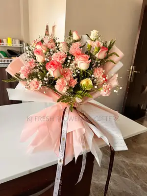 Luxury Bouquets - Same Day Large Bouquet Delivery-Roses Carnations