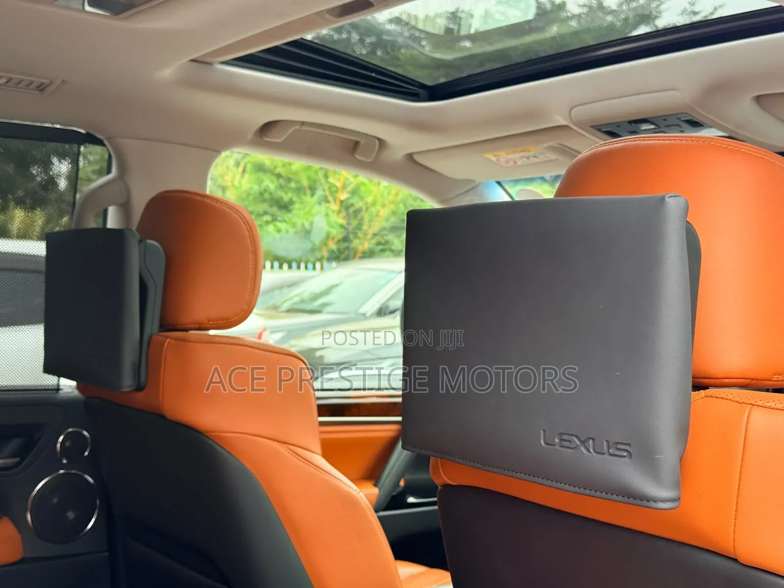 Lexus LX 2019 White