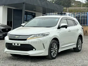 Toyota Harrier 2019 White