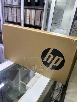 New Laptop HP 15-fd0290ns 8GB Intel Core i7 SSD 512GB