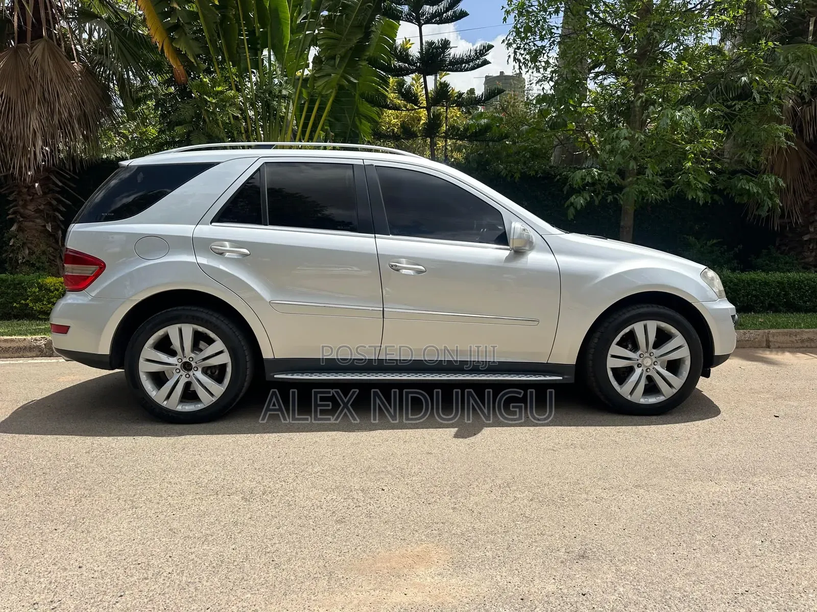 Mercedes-Benz M Class 2010