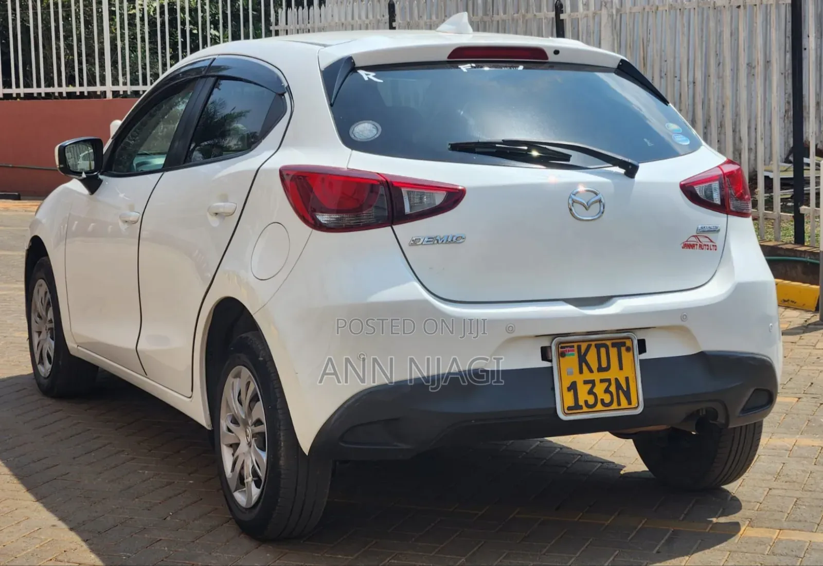 Mazda Demio 2018 Pearl