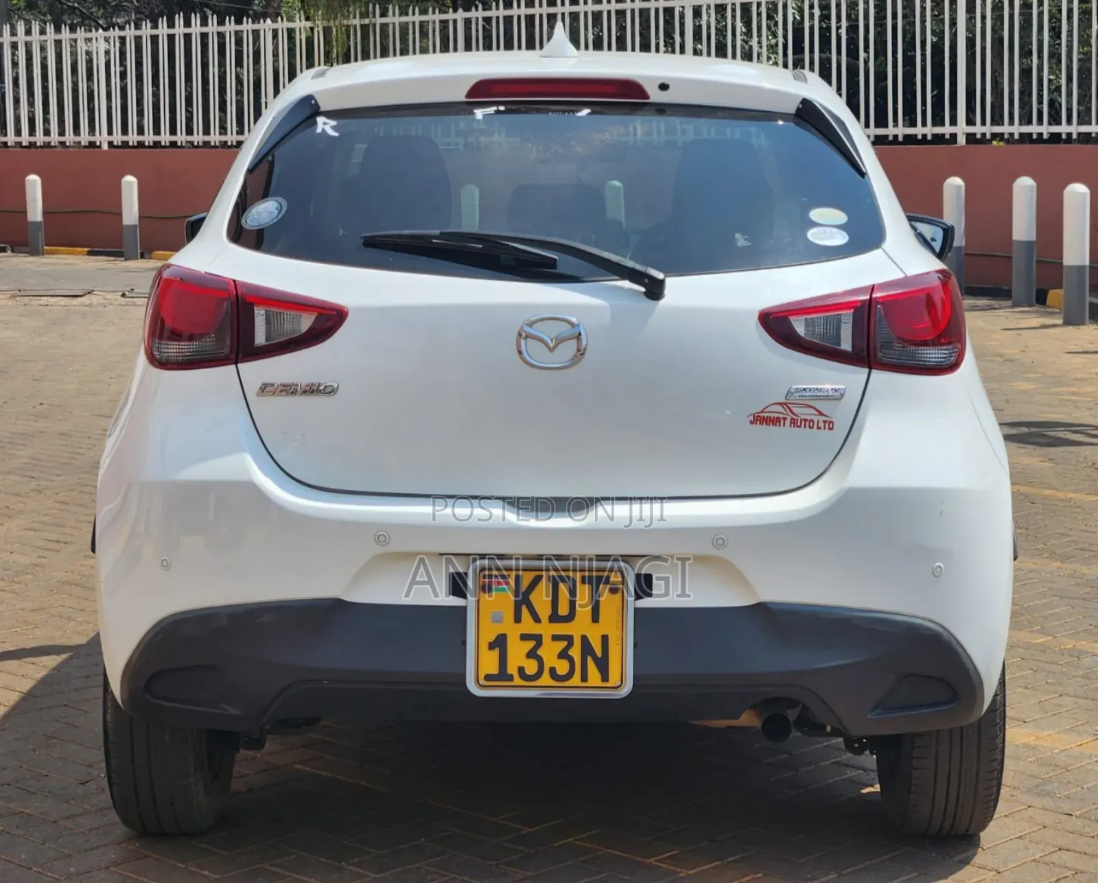 Mazda Demio 2018 Pearl
