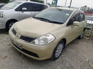 Nissan Tiida 2007
