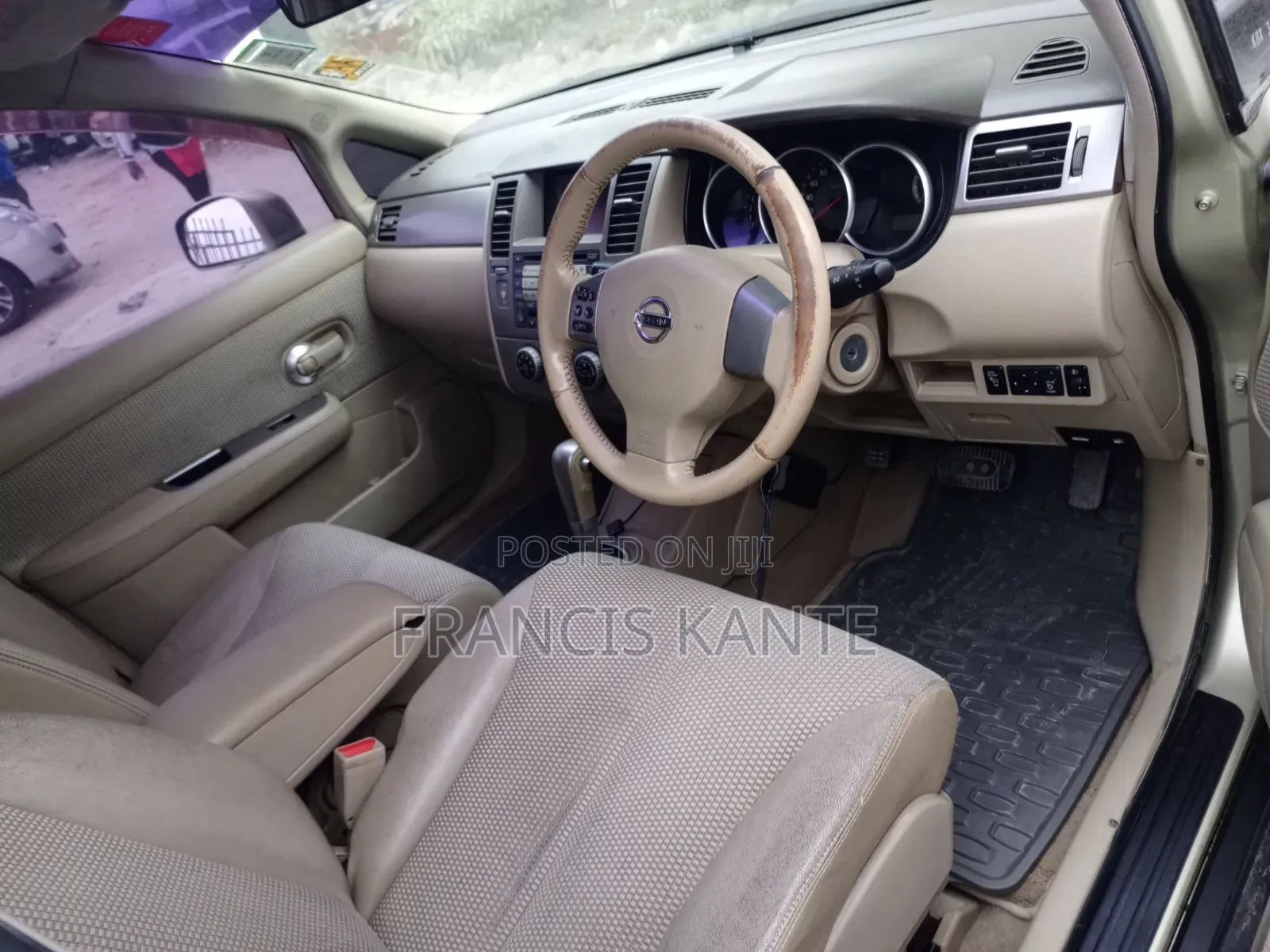 Nissan Tiida 2007